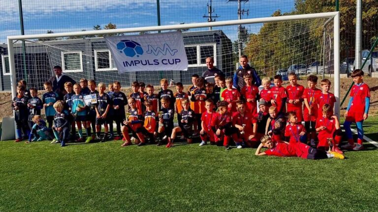 🥉 PODIUM W LICHENIU! ŻAKI Z MEDALEM NA IMPULS CUP! 🏆⚽💥⚪🔴🔵 – zdjęcie 6